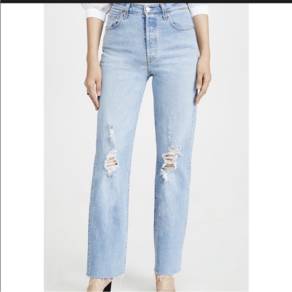 NWOT Levi’s women’s ribcage straight jeans